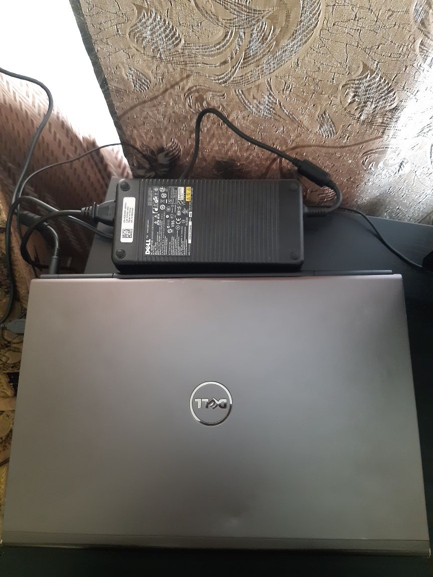 Dell m4600 intel i5, ОЗУ 8GB, FirePro M5950 GDDR5, SSD 240GB, БП 210W