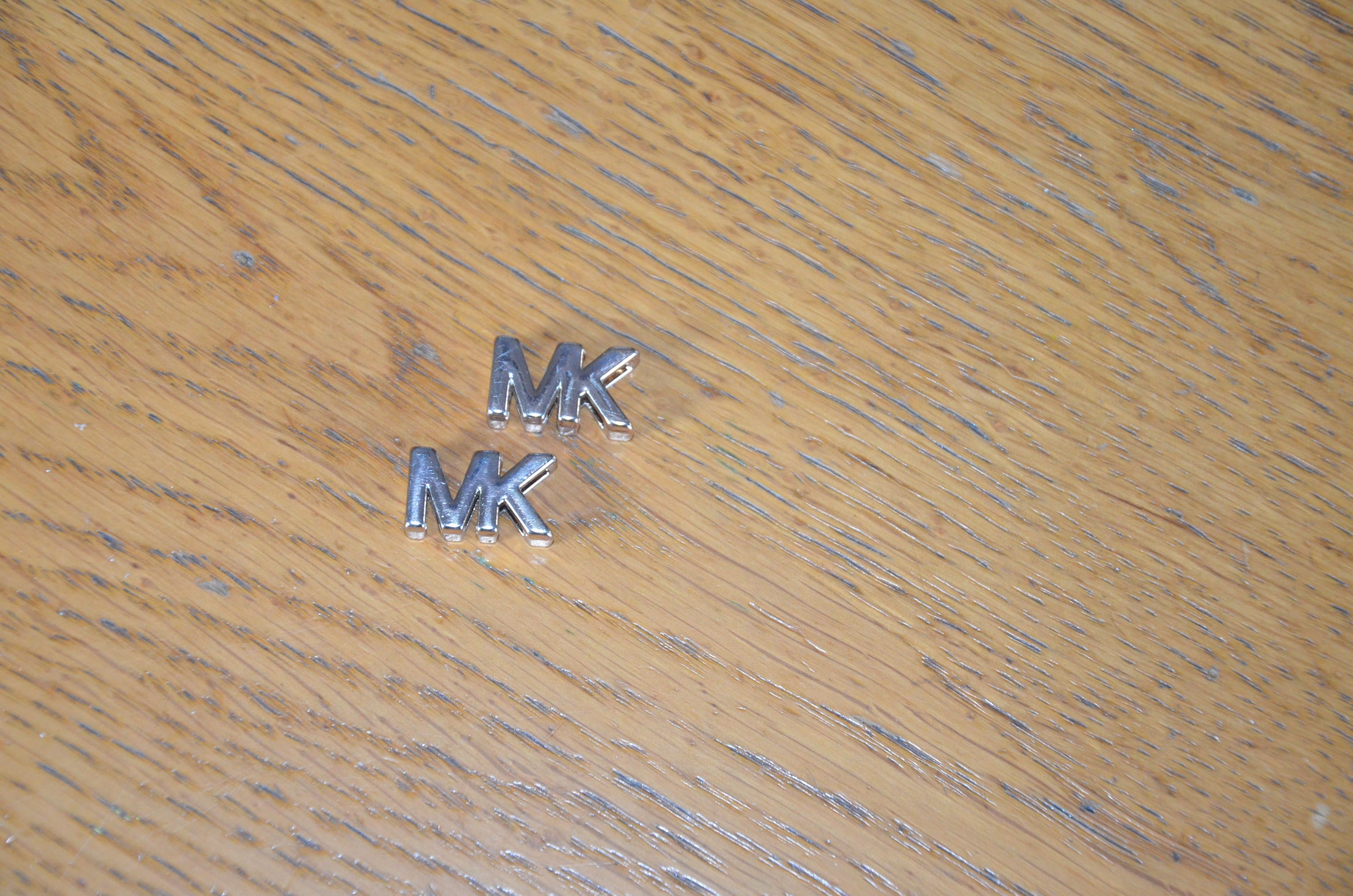 ozdoba przywieszka/zawieszka/brelok do butów Michael Kors