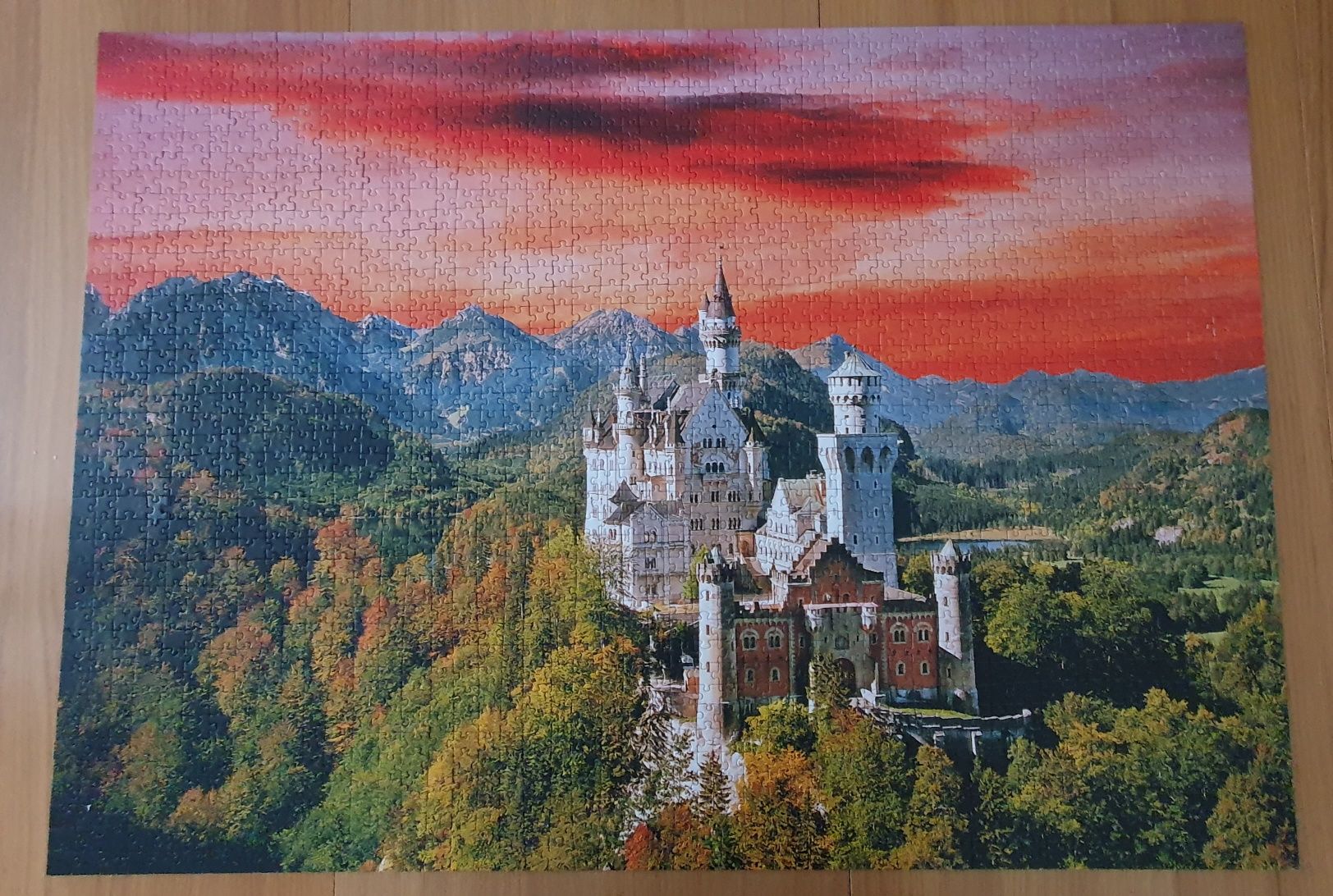 Puzzle 2000 Zamek Neuschwanstein Trefl
