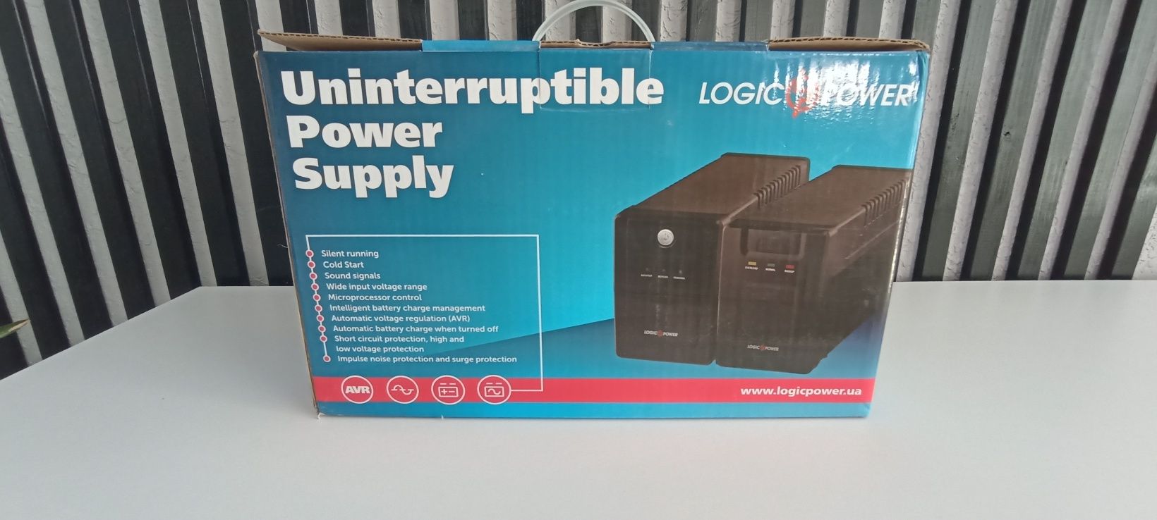 ДБЖ LogicPower LP 650VA-P