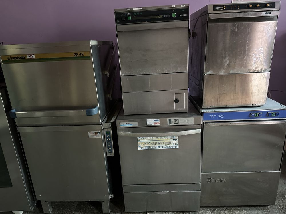 Професійна посудомийна машина Winterhalter GS 42