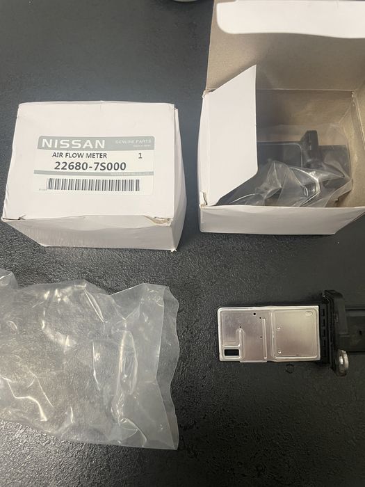 Продам ДМРВ (MAF) 22680-7S000 Infiniti G25