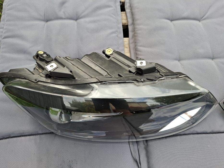 Lampy przednie reflektory polo 6R lewa prawa ładne Valeo oryginalne