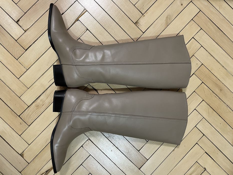 Стильні чоботи, шкірзам, б/у