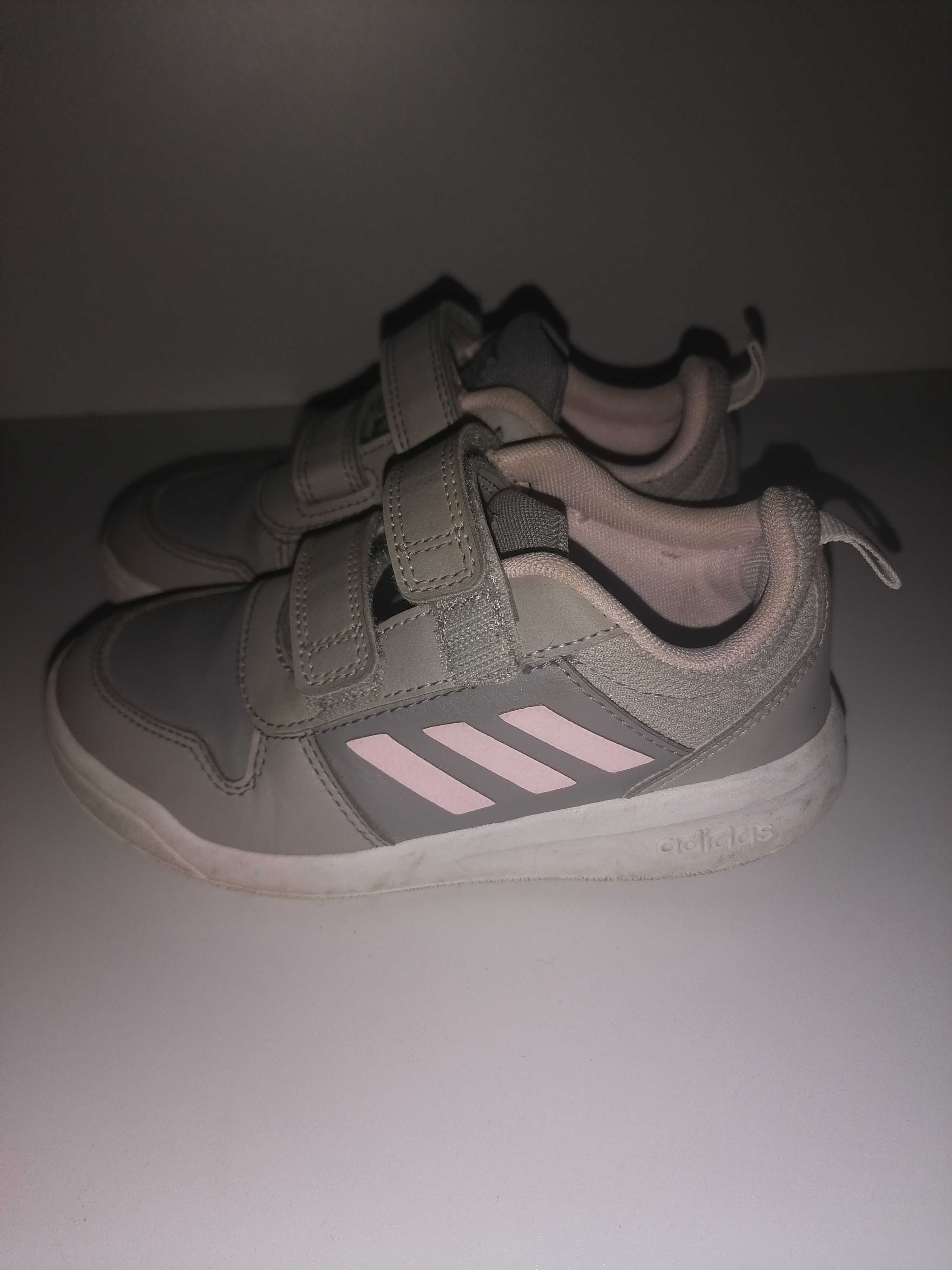 Buty Adidasy Adidas dla dziewczynki 28