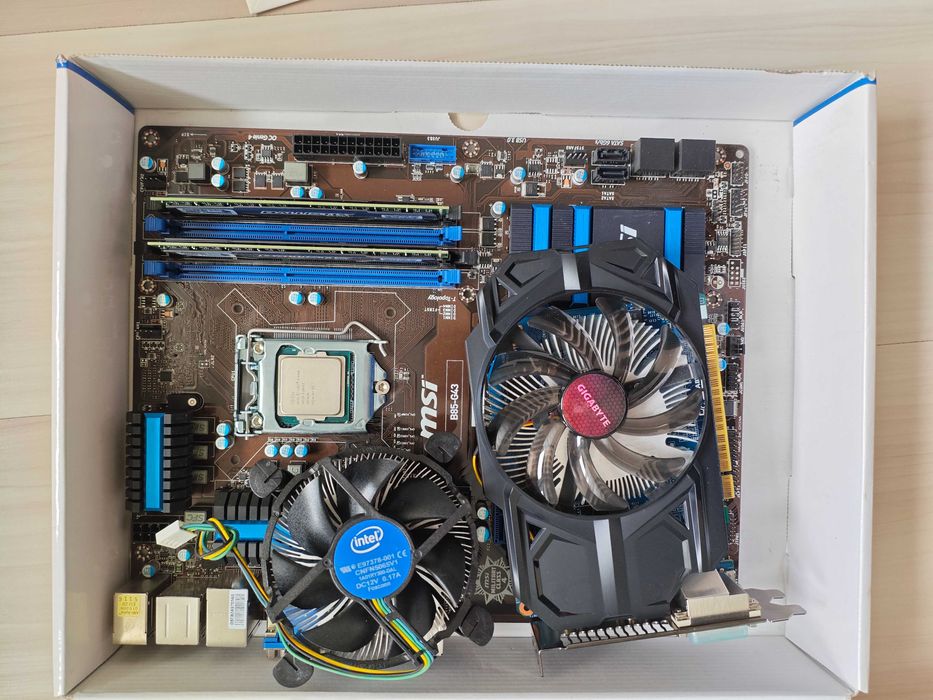MSI B85-G43, Intel i5 4460, Crucial DDR3 8GB, GTX 750, monitor LG 23"