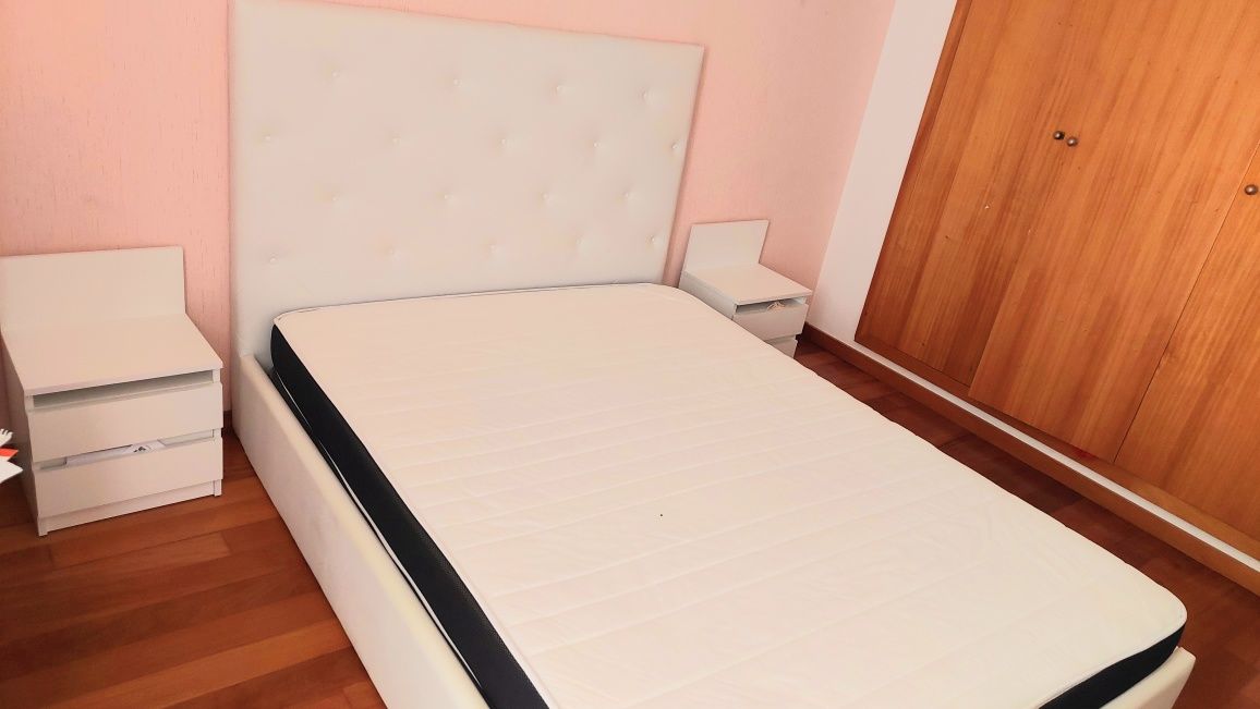 Quarto completo como novo