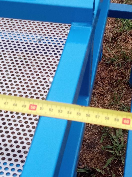 Przesiewacz do peletu