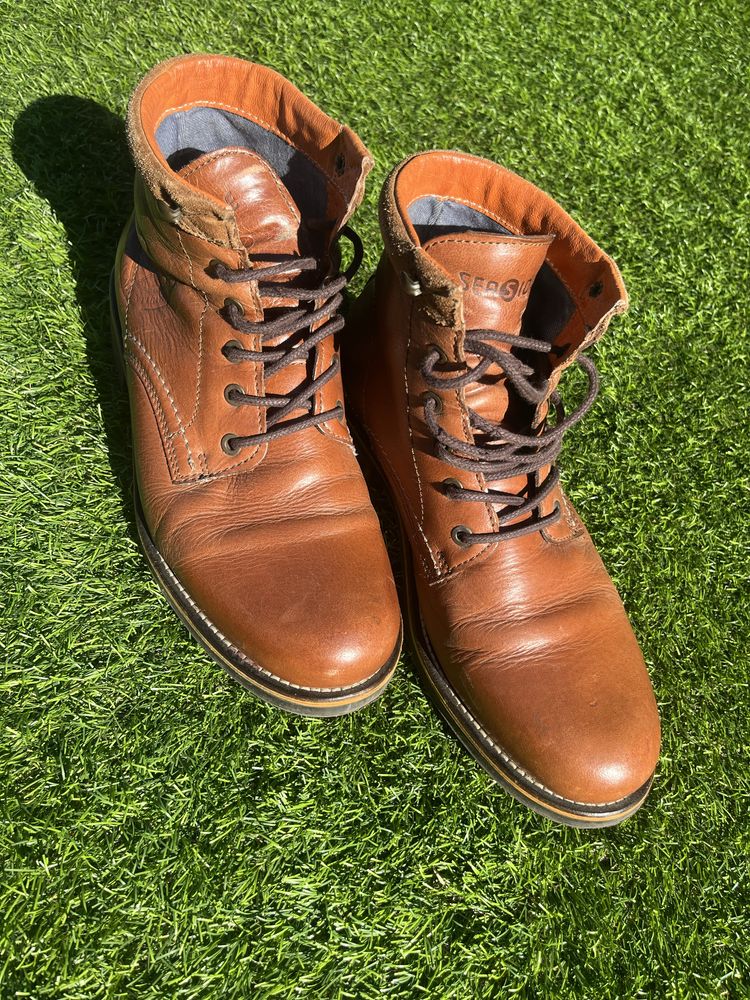 Botas ñ 42 homem .
