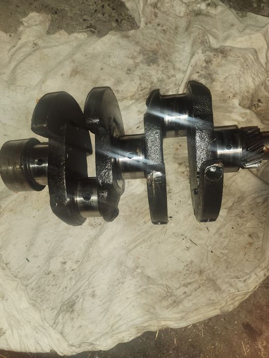 Продам коленвал трактора т 25 д120