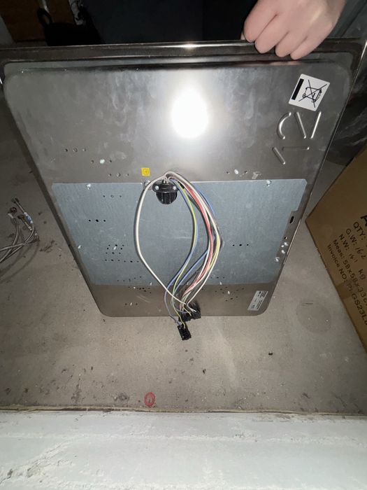 Piekarnik pod zabudowe wraz z indukcja do kompletu