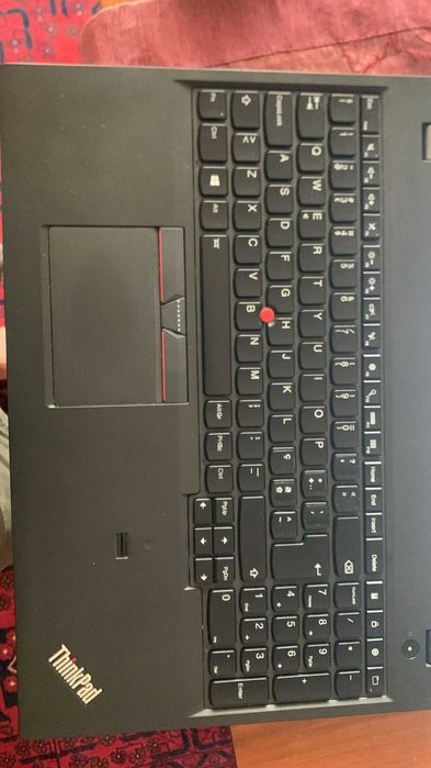 Lenovo W550S I7 5ª 16GB memória 500 Disco ecrã 3k