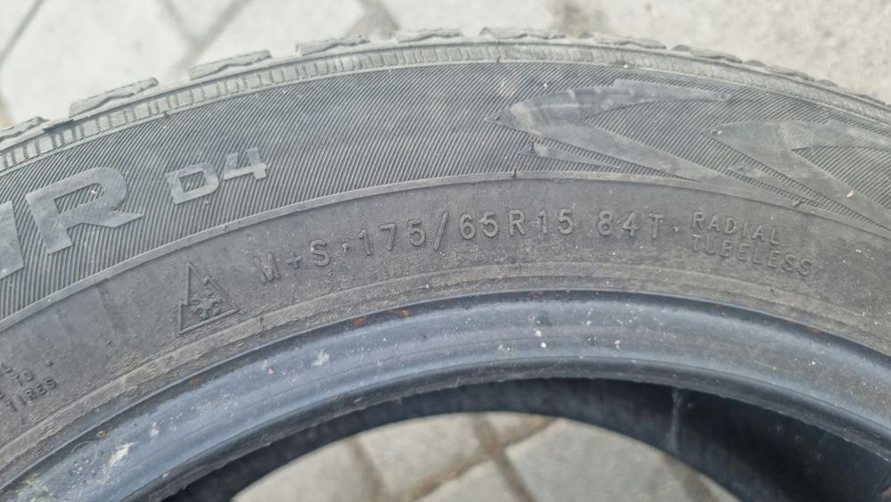 Opony Nokian R15