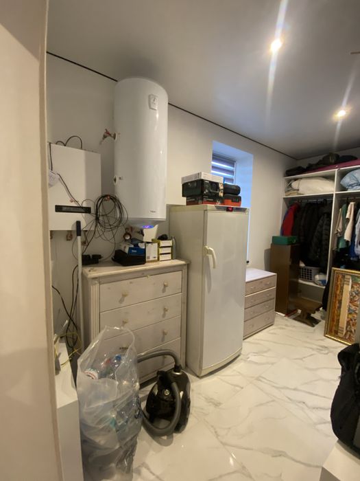 Продаж добротного будинку з ремонтом