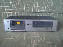 Продам кассетный магнитофон Luxman