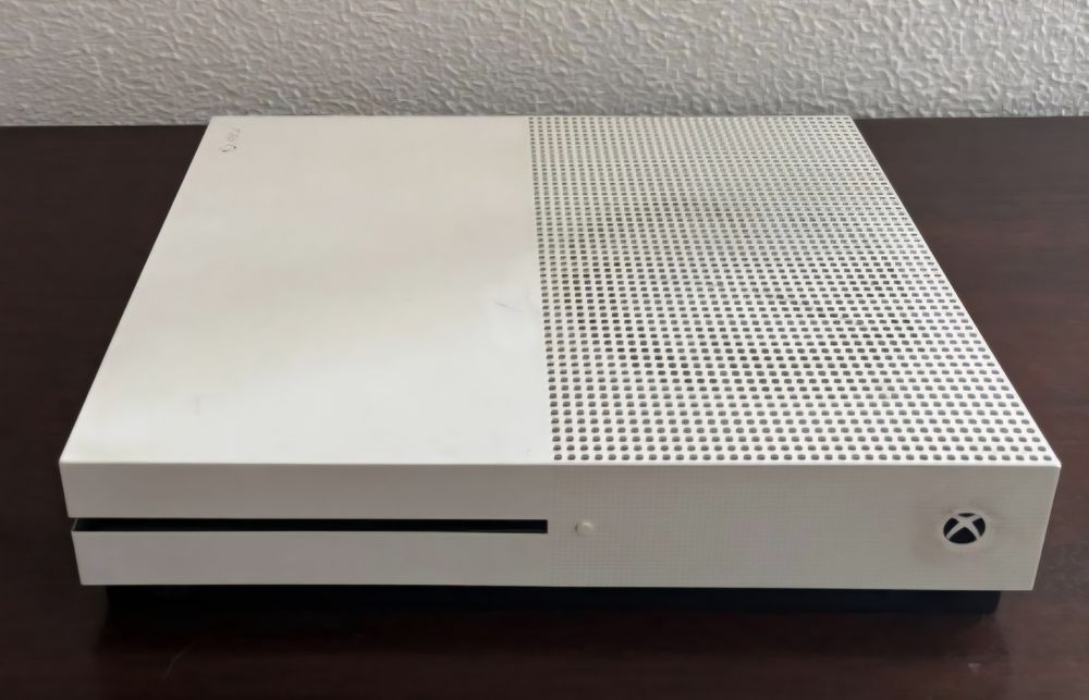 Xbox 1 Tb branca