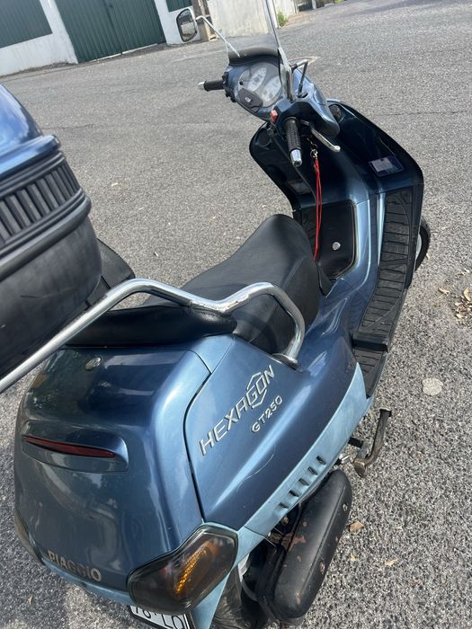 Piaggio Hexagon 250GT