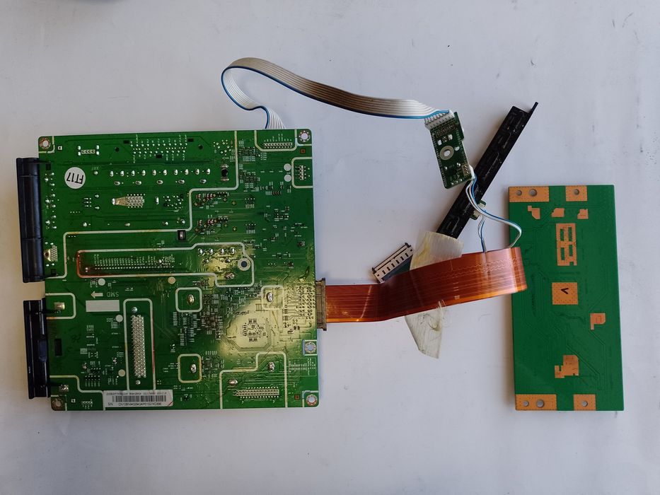 Телевизор Samsung LE40B530P7W (Разборка)