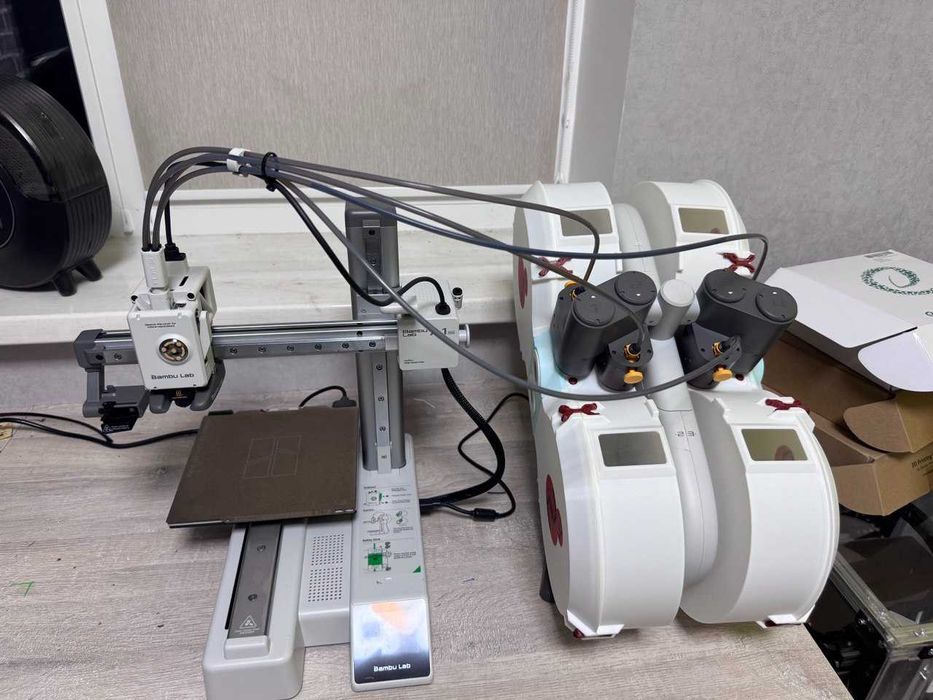 Bambu Lab A1 Mini + AMS (закритий тип) + 3 хотенди