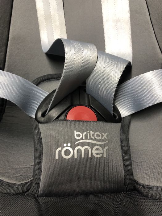 Fotelik samochodowy Britax Römer Baby-Safe i-size