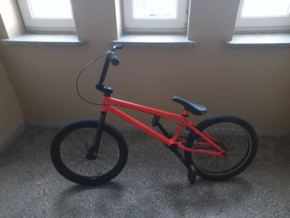 Rower BMX Radio Revo 20