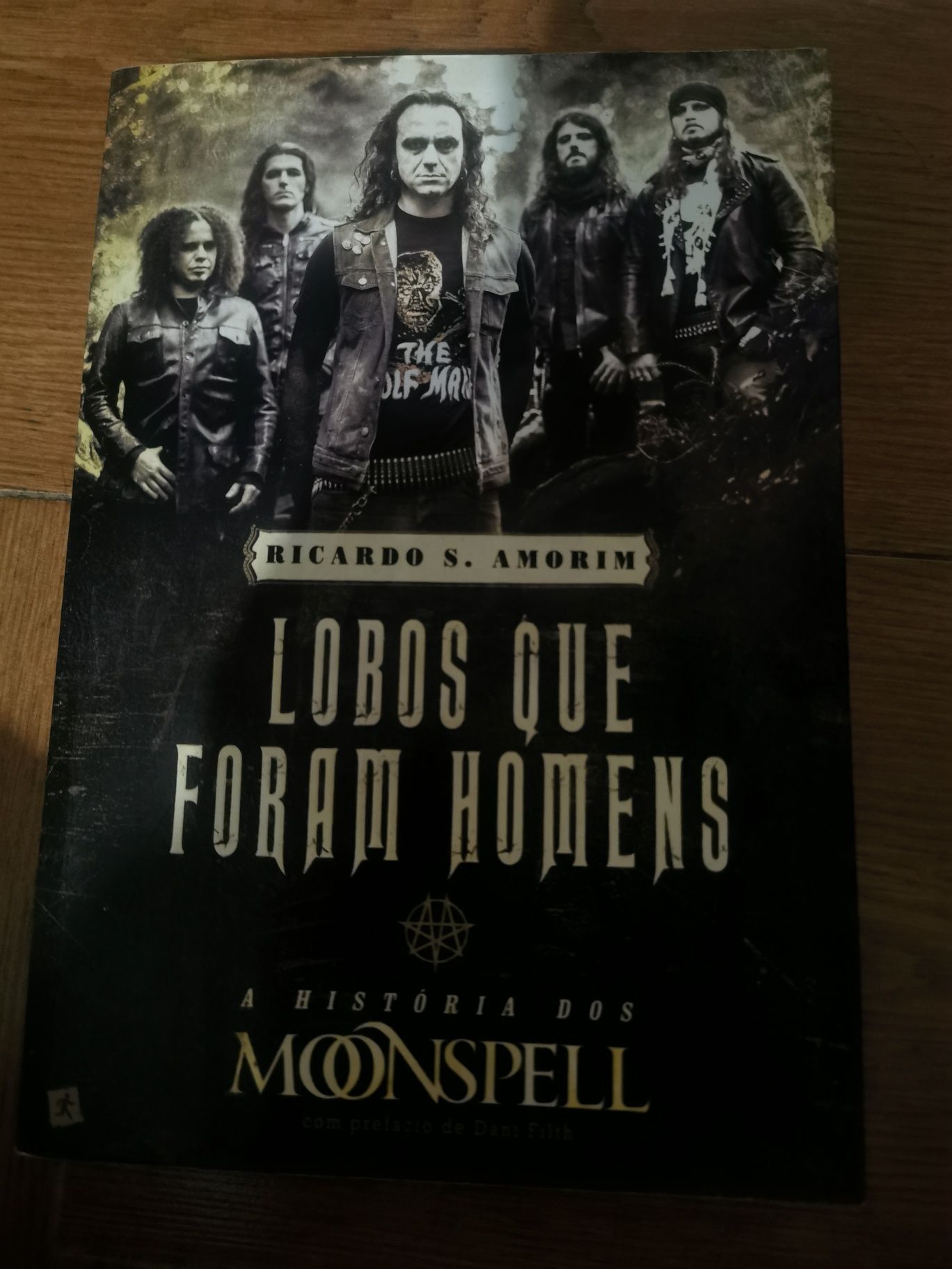 Livro dos moonspell lobos que foram homens
