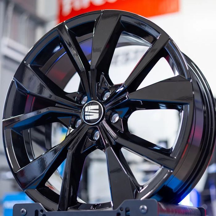FABRYCZNIE NOWE Felgi Seat 18"  Ibiza Arona