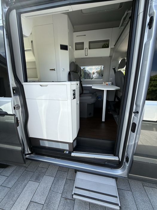 Wynajem kampera 4-osobowego VW GRAND CALIFORNIA 600