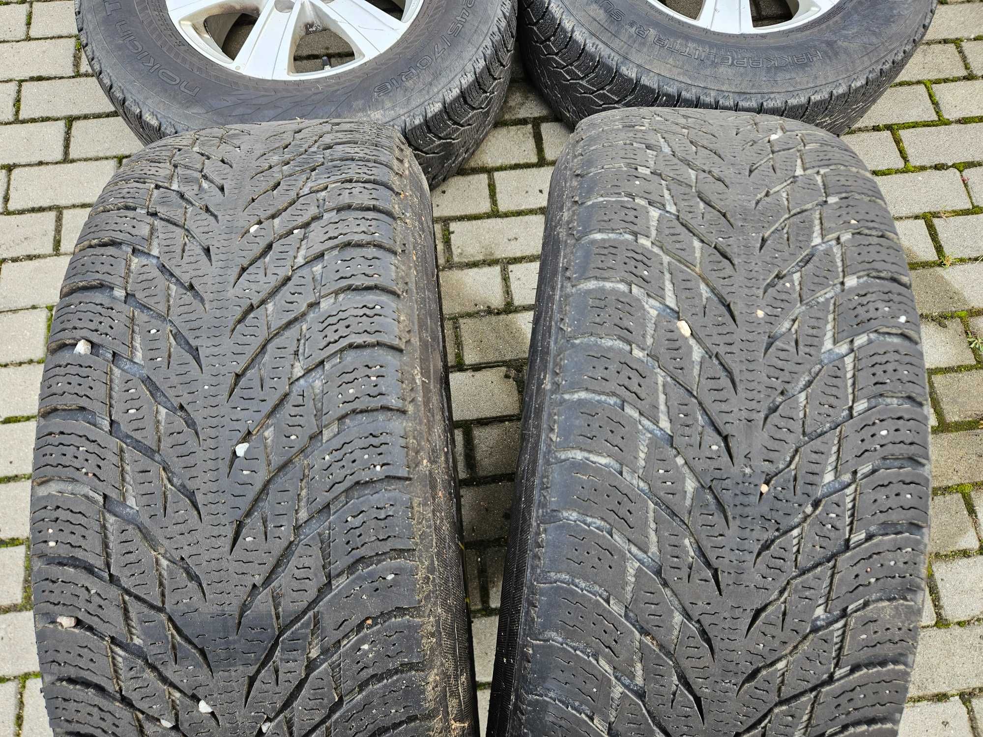 Koła felgi opony zimowe 245/70/16 R16 6x120 Ford Ranger  K11