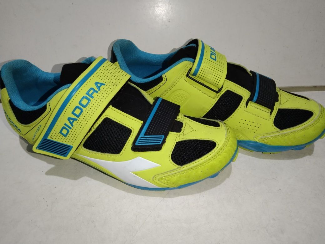 Buty rowerowe DIADORA rozmiar 39 Super stan