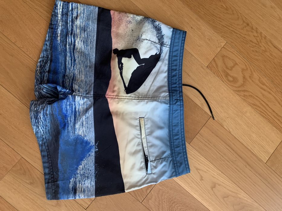 Spodenki kąpielowe firmy H&M