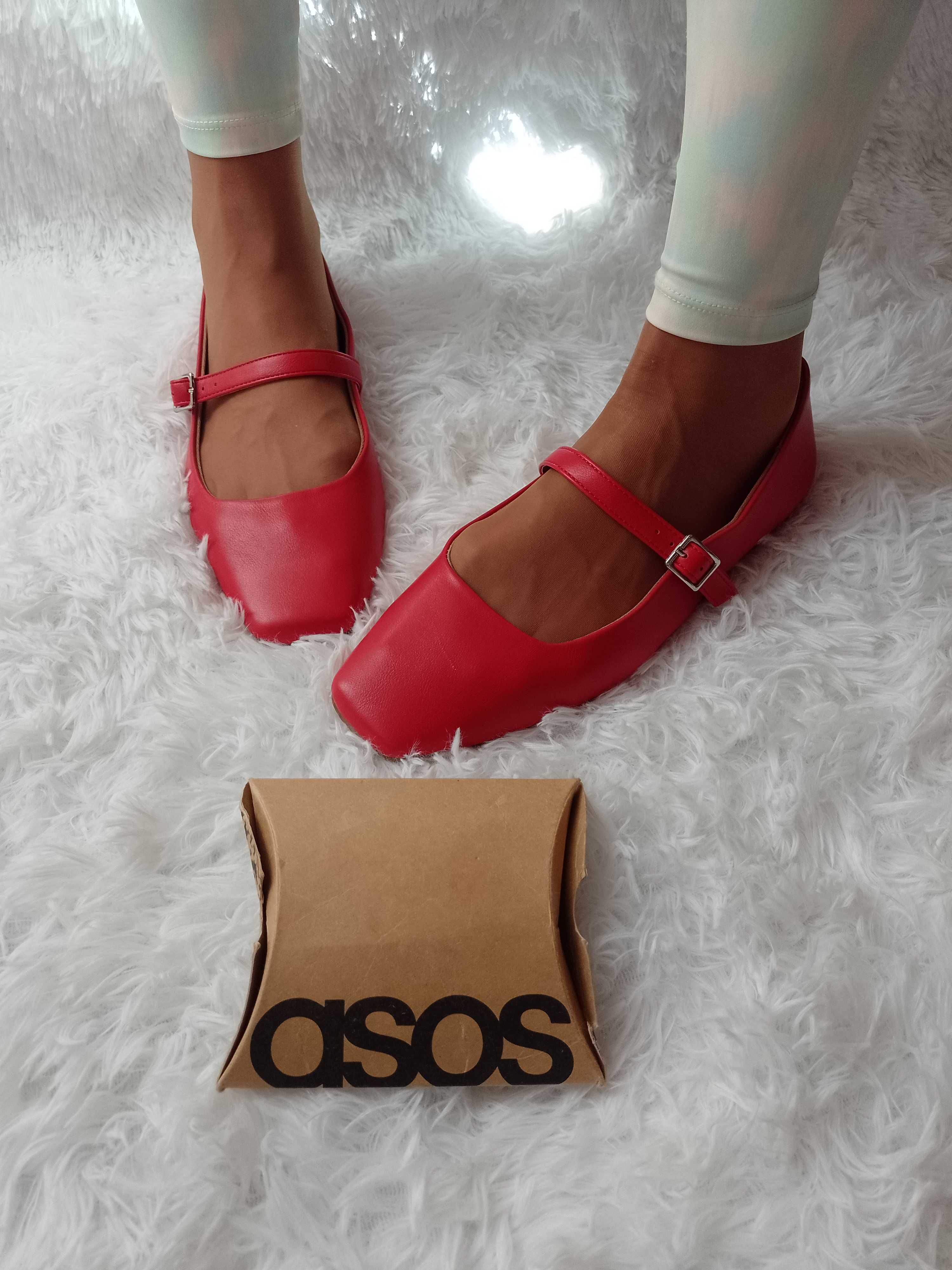 (41/42) ASOS/ czerwone baleriny z zapięciem, NOWE
