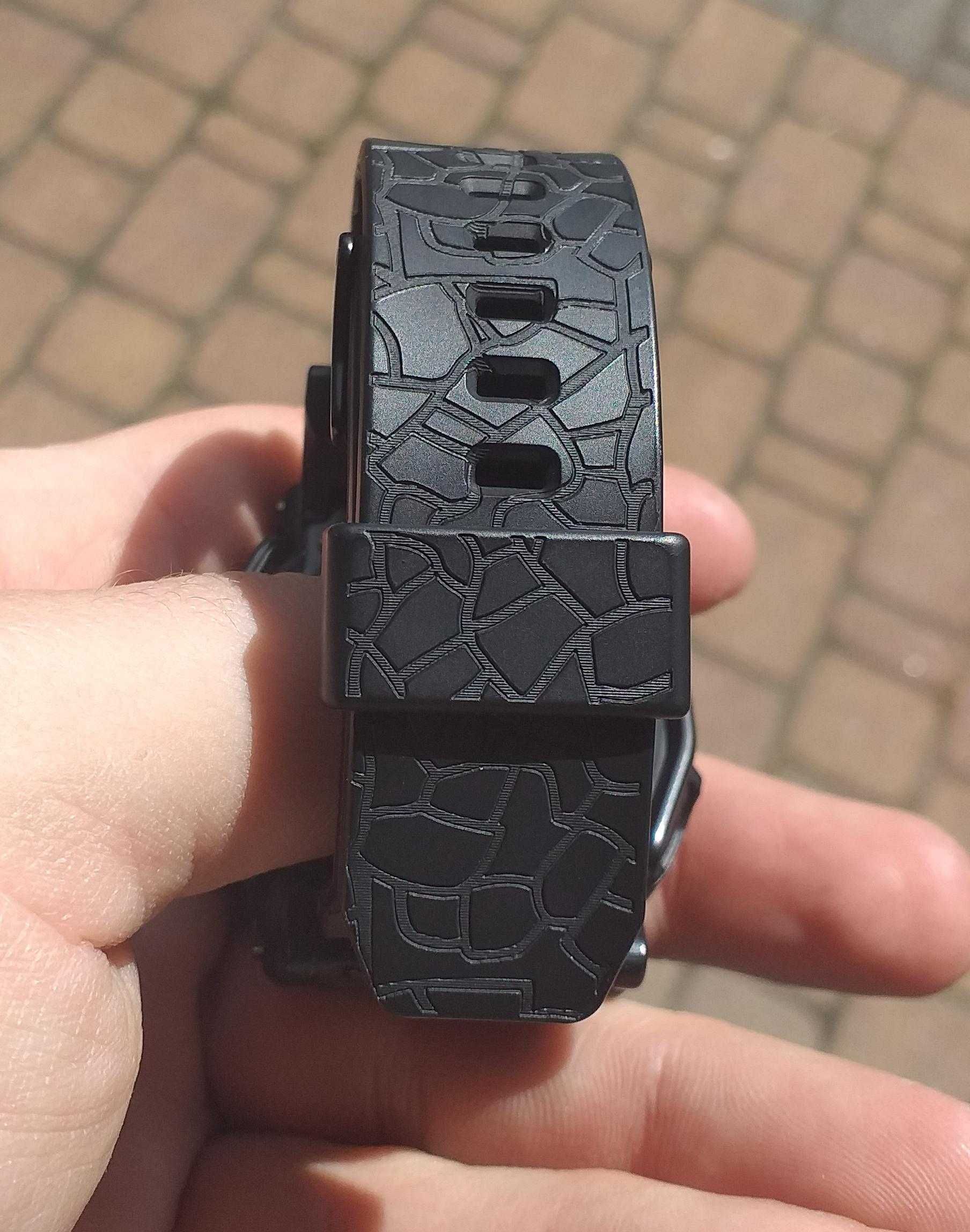 Zegarek Casio G-Shock GD-400HUF-1ER.