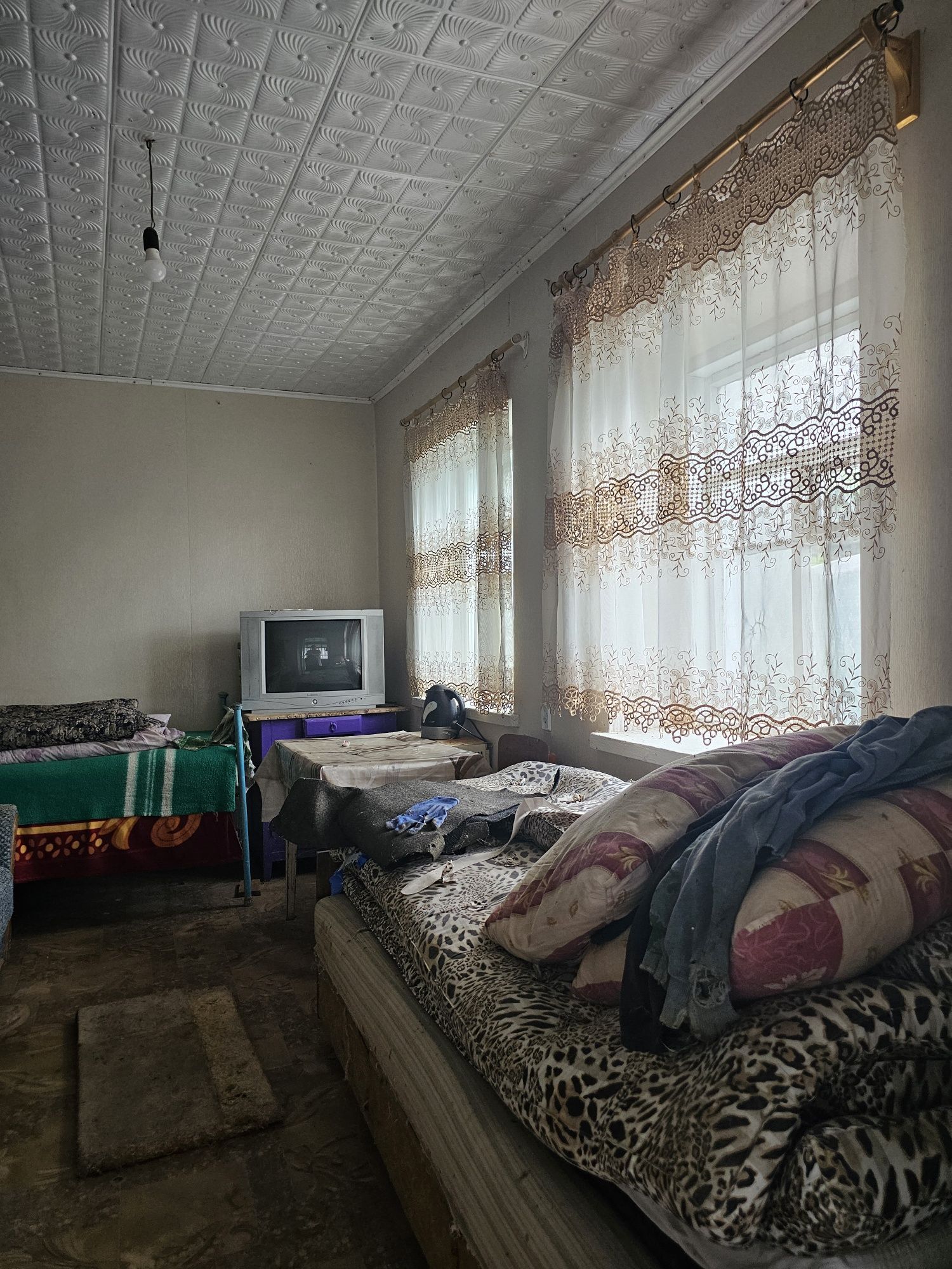 Продам цегляний будинок +літня кухня,господарські будівлі,  11сот
