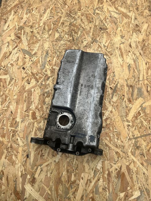 038103603AG Поддон масляный двигателя Touran 1.9 Caddy 2.0 Octavia A5
