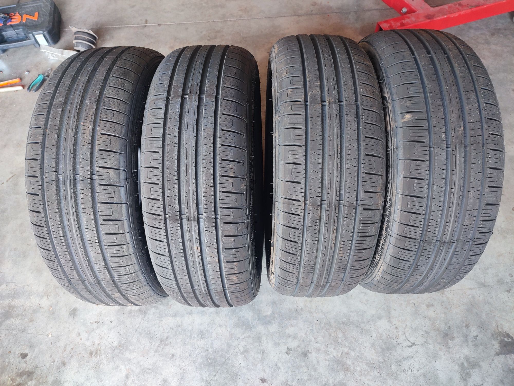 4 Opony Lato Goodyear EfficientGrip 215.55.18 95T 2023R Montaż w Cenie