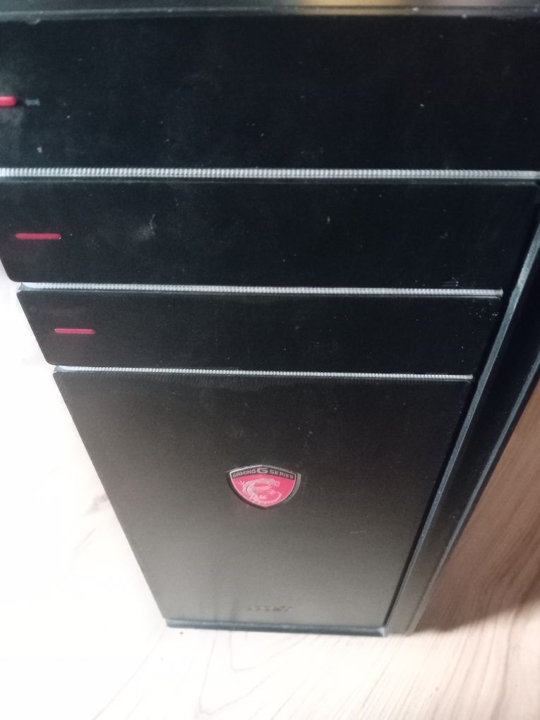 Komputer MSI Codex Core i5-7400, 16GB, GTX 1050 Ti Windows 10