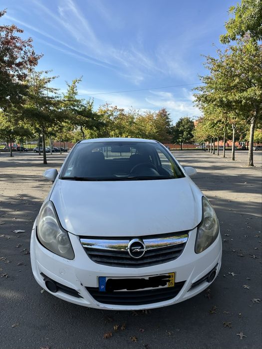 Opel Corsa D 1.3 CDTI 75cv – Ano 2009 – Muito económico!