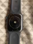 apple watch se 40mm  часы
