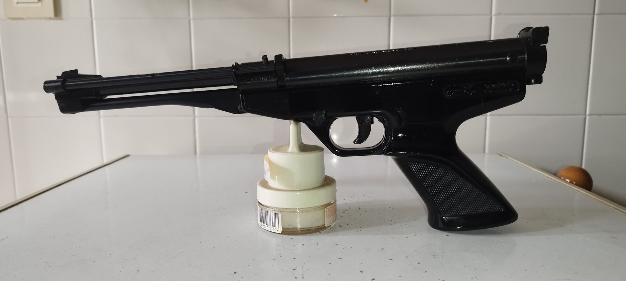 Pistola gamo 4,5