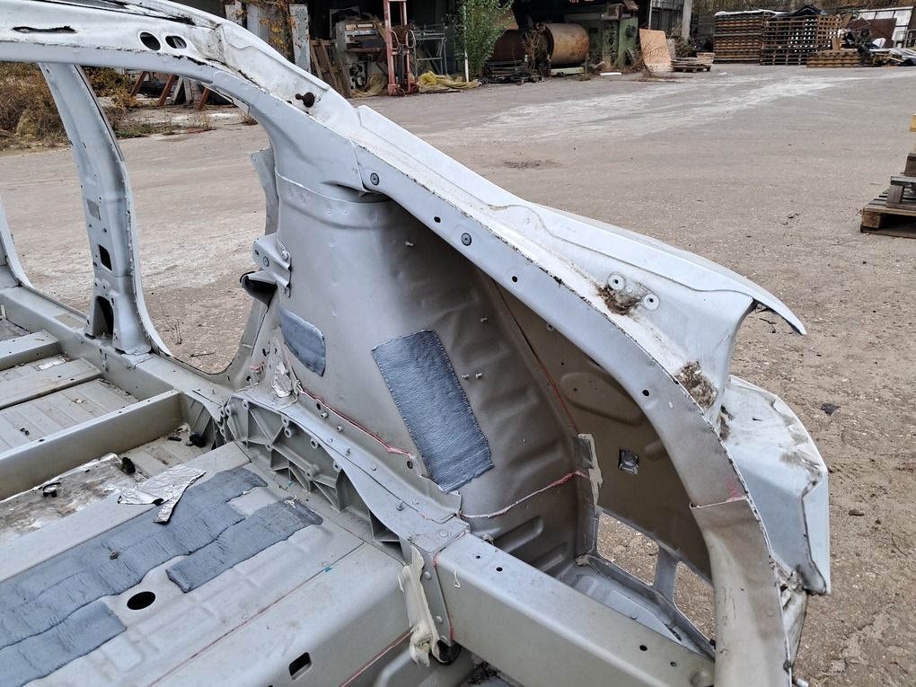Четверть задняя правая Tesla Tesla Model S 12-20 1020514S0A