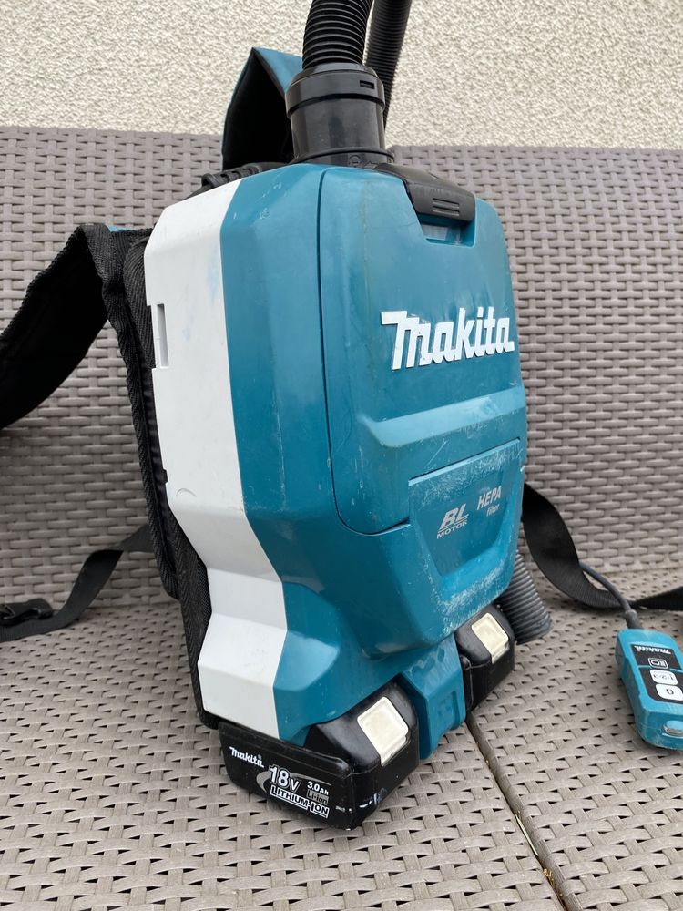 MAKITA DVC261 odkurzacz plecakowy 2x aku 3,0ah