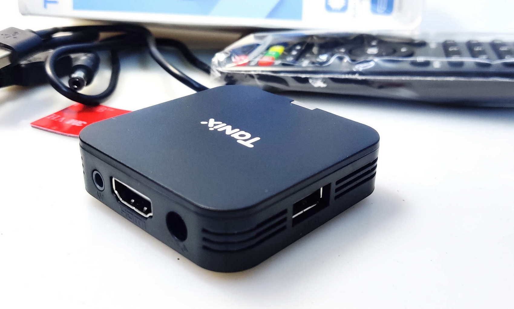 Tanix TX1 2/16Gb Smart ТВ приставка Android TV BOX 540₴
