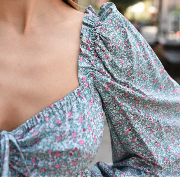 Sukienka miętowa laurella S