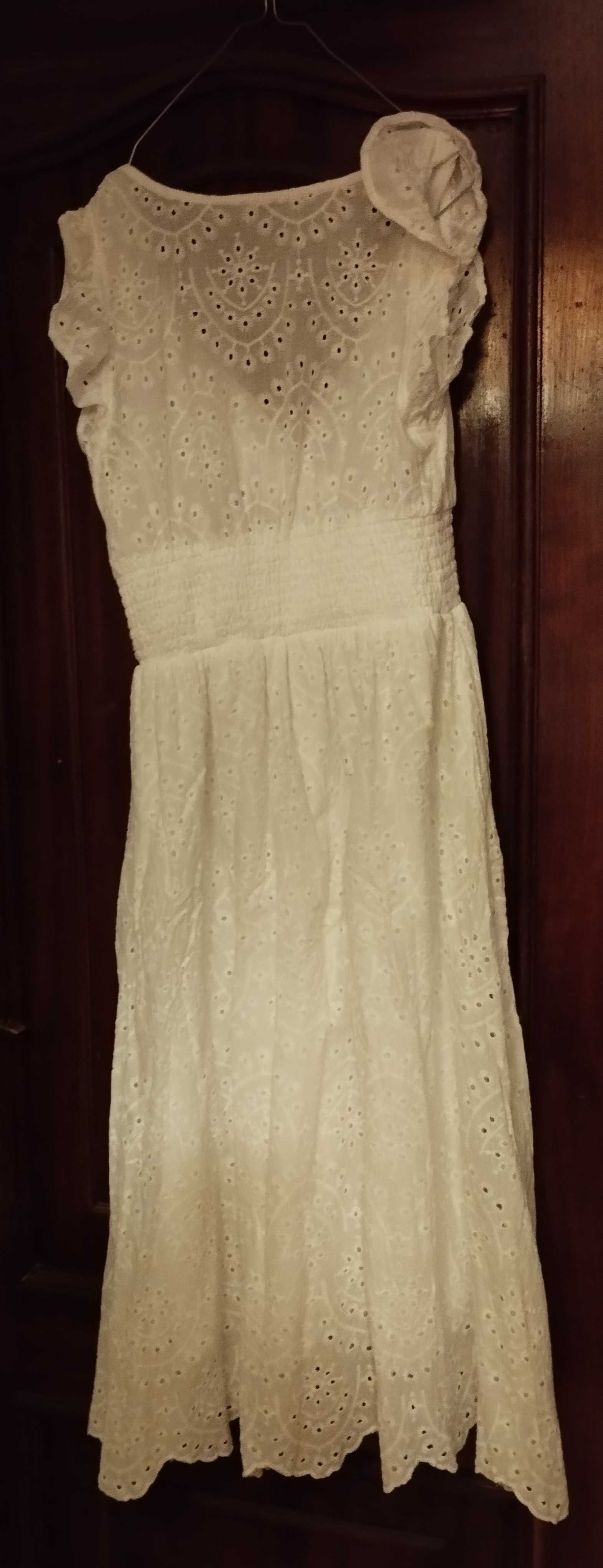 Vendo vestido branco midi novo com bordados - Tamanho S (36)