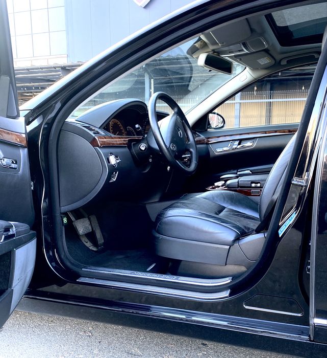 Меняю Мерседес на авто меньше, микроавтобус, домик в области, продам.