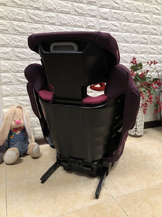 Автокрісло Recaro Monza Nova 2 Seatfix група 2/3 (15-36кг) рекаро