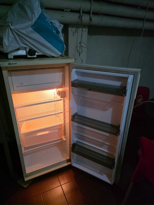 Frigorífico 123cmx54cmx60cm