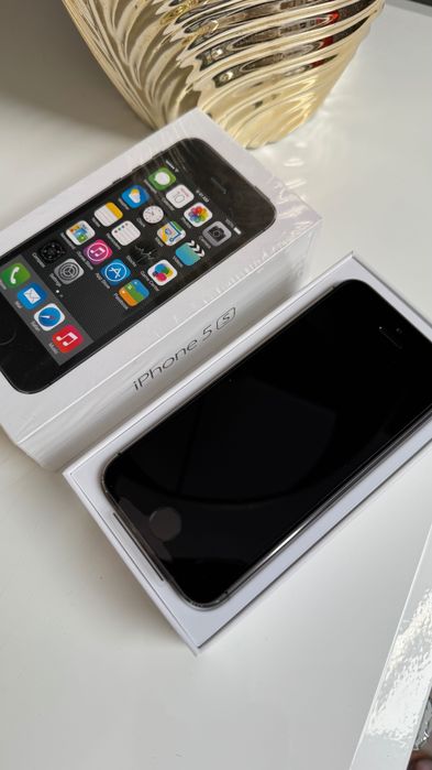 IPHONE 5S -16 GB- SpaceGray - Krajowy -NOWY -KOMPLET- Nie aktywowany
