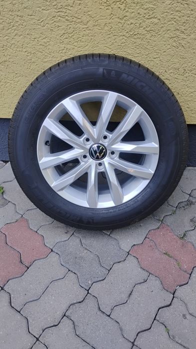 Felga Vw Koła 16 Passat 3G0 ET41 6,5J 5x112  DEMO Michelin